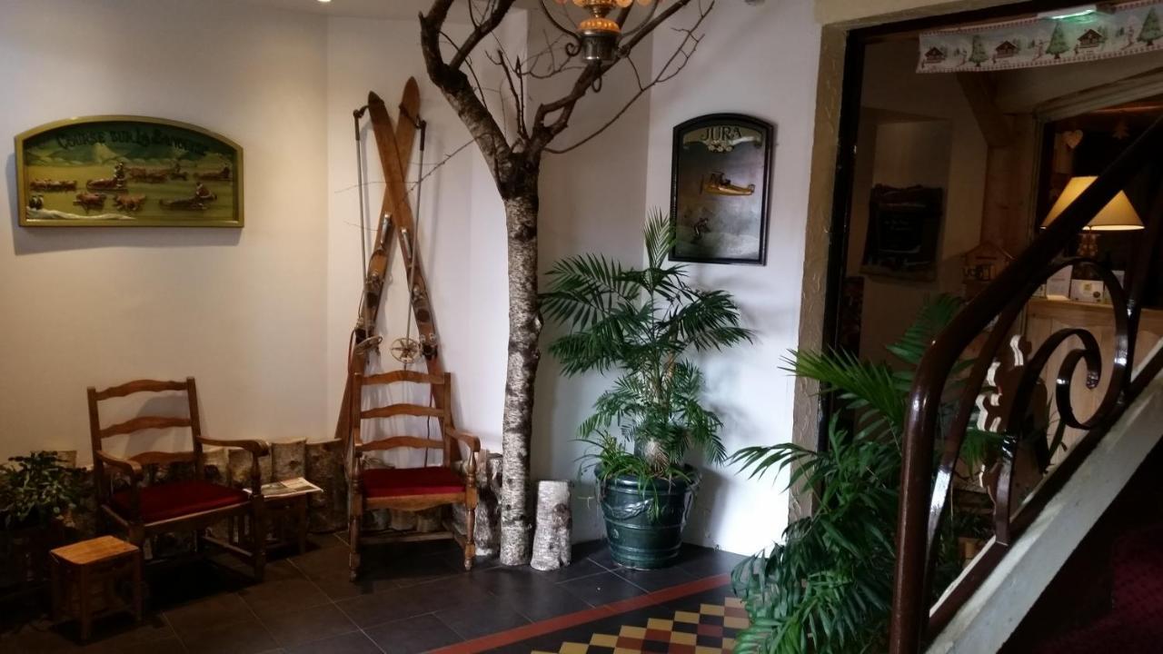 Hotel Restaurant Le Yeti レ・ルス エクステリア 写真