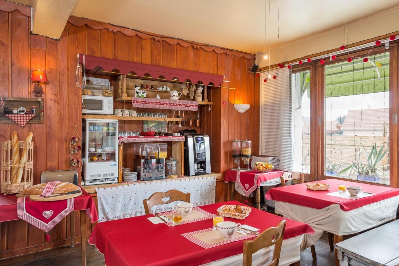 Hotel Restaurant Le Yeti レ・ルス エクステリア 写真